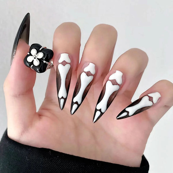 24pcs Long Pointed False Nails Cool y2k Style White Skull Pattern Press on Nails Detchable Full Cover Artificial Fake Nail Tip