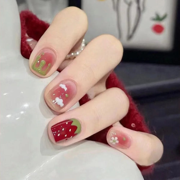 24pcs Sweet Ins Fake Nails Iced Strawberry Cloud False Nail Patch Cute Short Wearable Full Finished Press on Nails For Girls